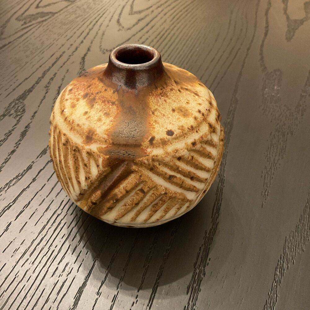 Mid Century Artist Signed Studio Art Mini Pottery Vase - Picture 3 of 5